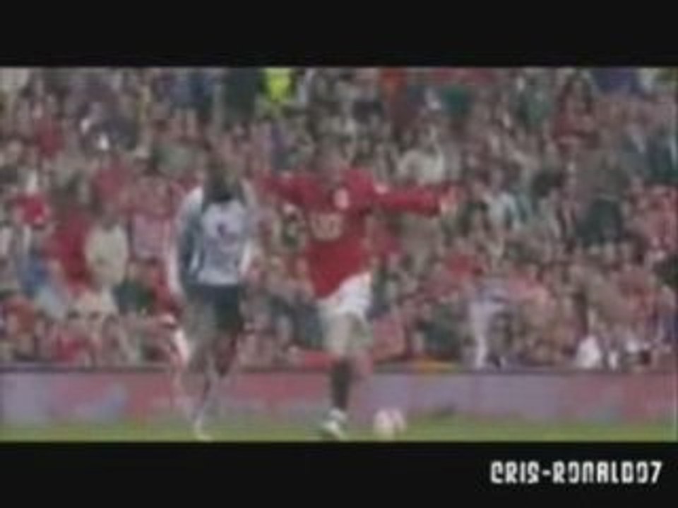 Cristiano Ronaldo - Freestyle Battle 2008