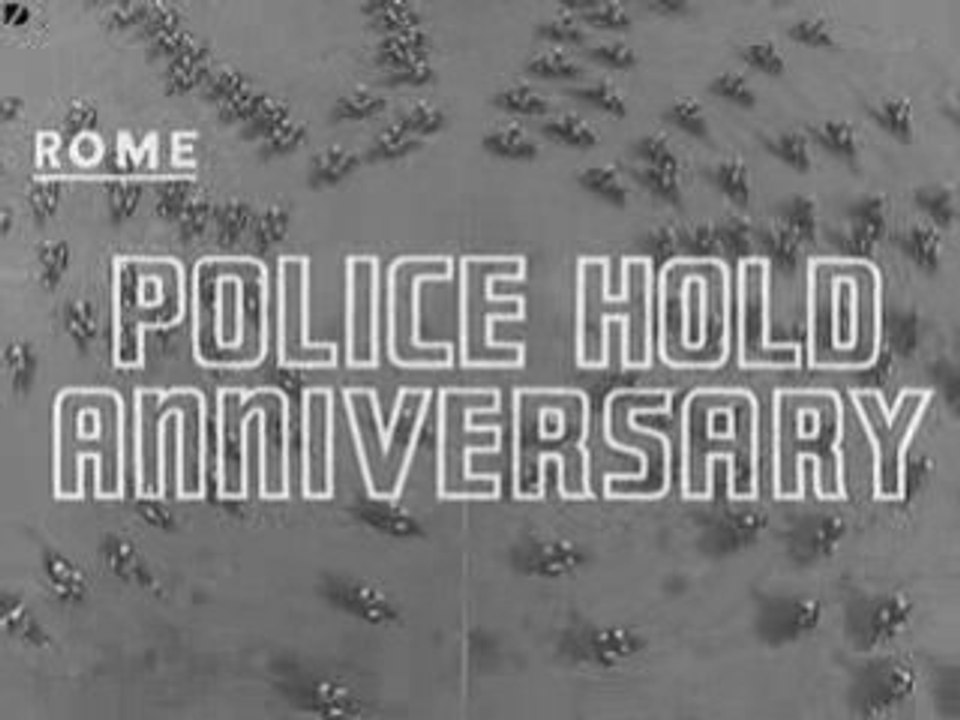 Motorbike Display by Italian Police in the 50s.