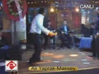 Ali Yaprak -  Sari Kiz