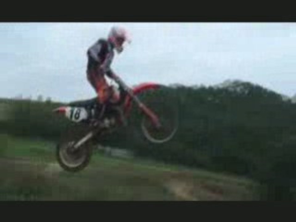 Motocross bouli en 80cr et moi en 125 cr 29 aout