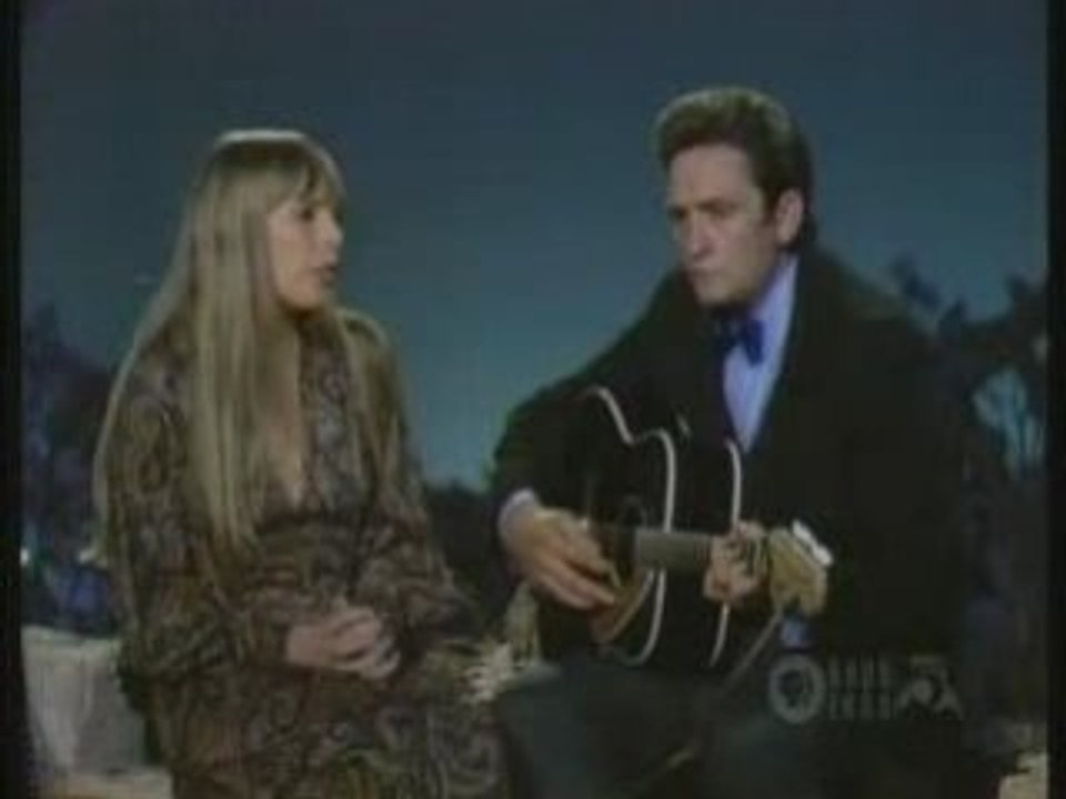 Johnny Cash et Joni Mitchell-The Long Black Veil.