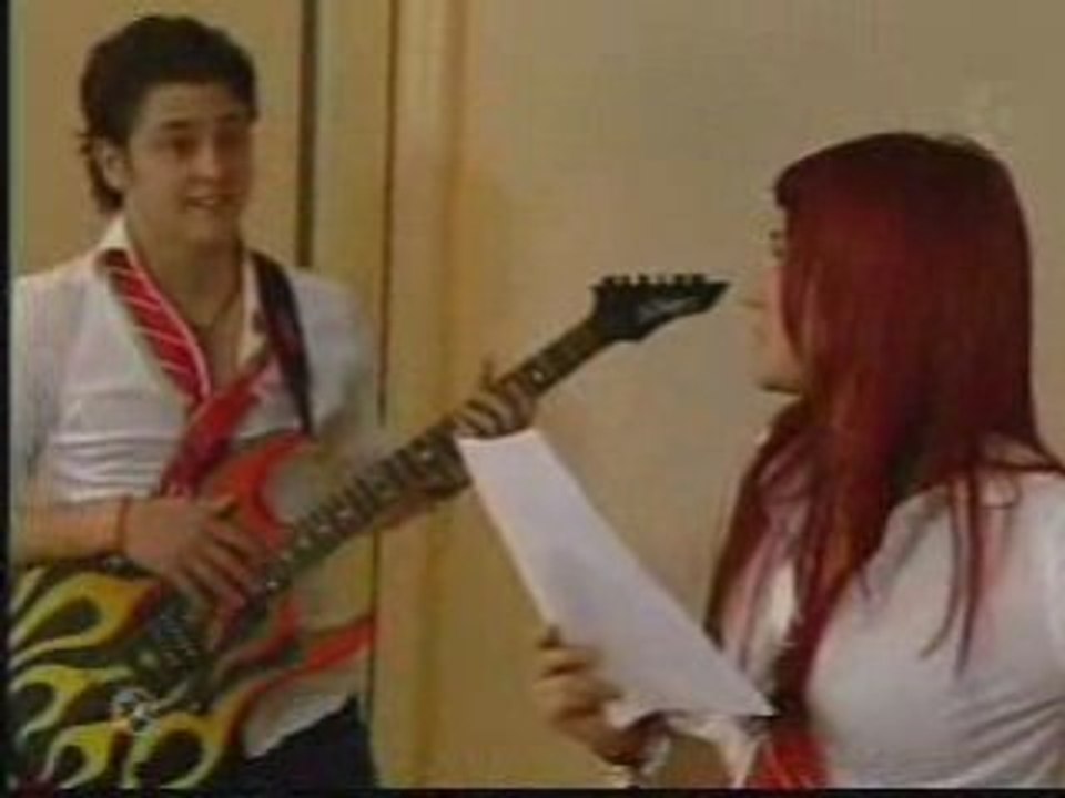 roberta, diego, mia y miguel ensayando