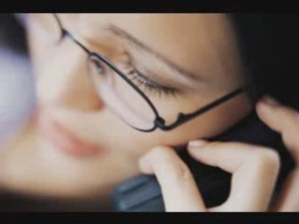 PRANK PHONE CALL  LIVE!  -  SENIOR AFFAIR