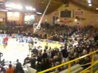 Entrée des joueurs Poiters Limoges 2008 13 eme journée Pro B