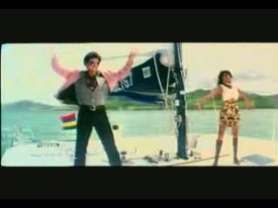 Main Khiladi Tu Anari ♥ Chura Ke Dil Mera ♥ K Sanu & Alka Y