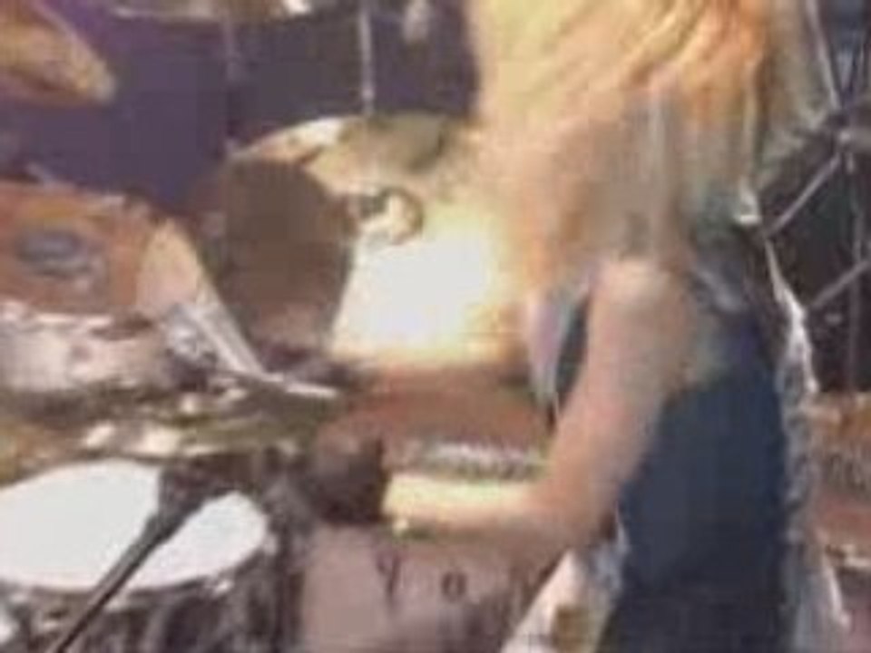 Dir En Grey - Karma (Live)