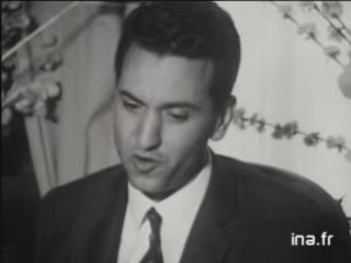 Ait Ahmed rend publique sa démission du régime de Ben Bella