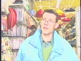 Main Basse Sur La Ville - 4sur6