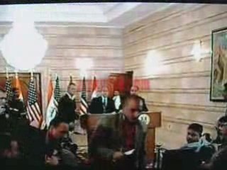 Bush Vs Journaliste en Irak