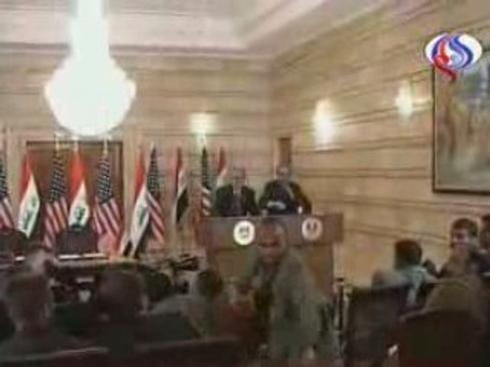 President George W. Bush   Shoes In Iraq