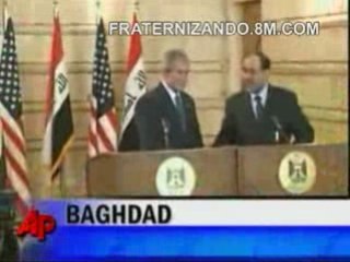 LE TIRAN CON ZAPATOS A PRESIDENTE BUSH