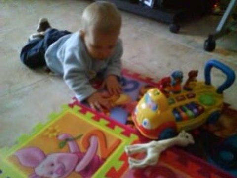 Mathis à quattre pattes