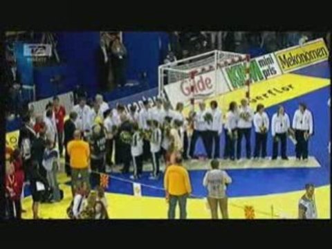 Remise des médailles - euro 2008 handball féminin