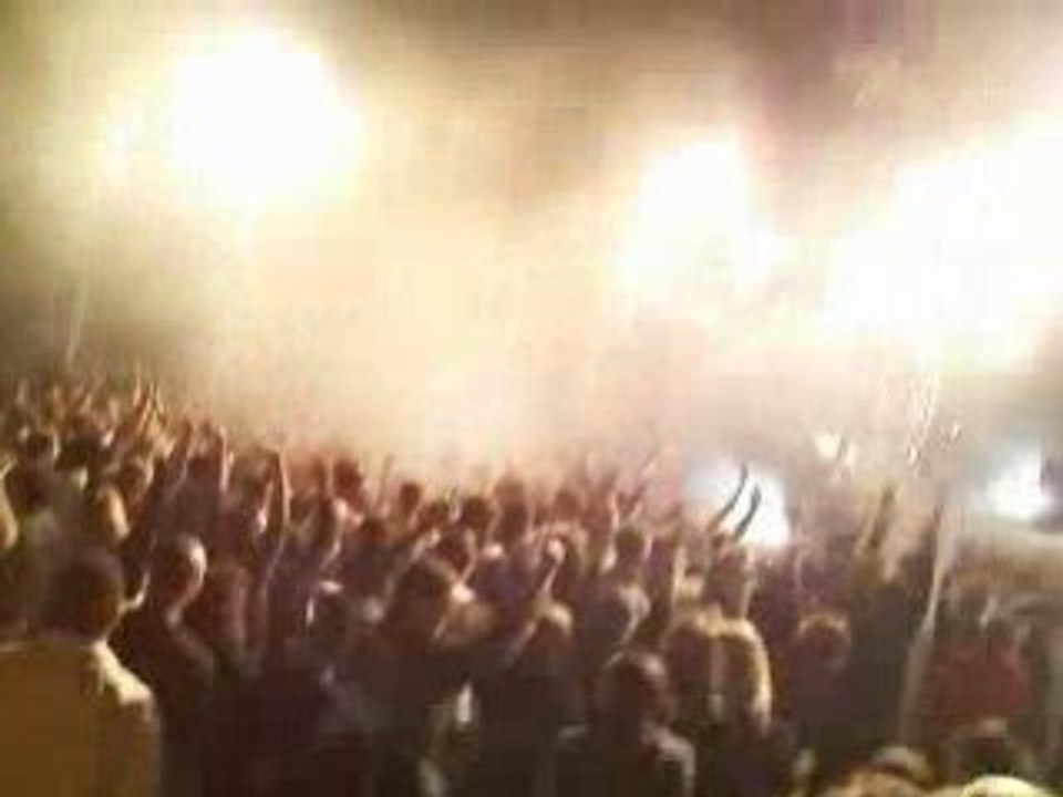Daukev Live