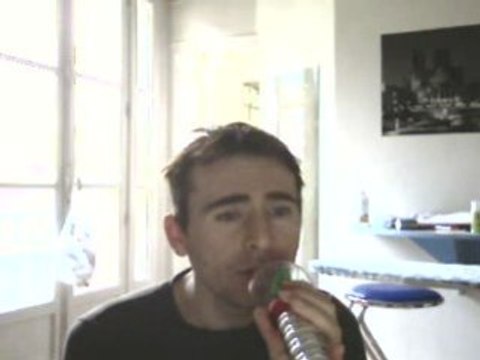 Wiwi égratigne Un jour viendra