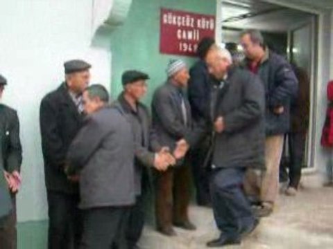 Gökçeöz Köyü Bayramlaşma ( gokceozkoyum.tr.gg)