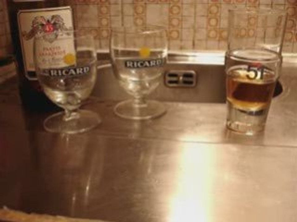 Verre Ricard ou verre 51 ...