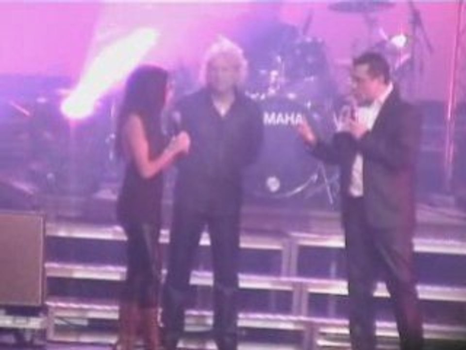 Joanna à la finale des Espoirs de la chanson 2008