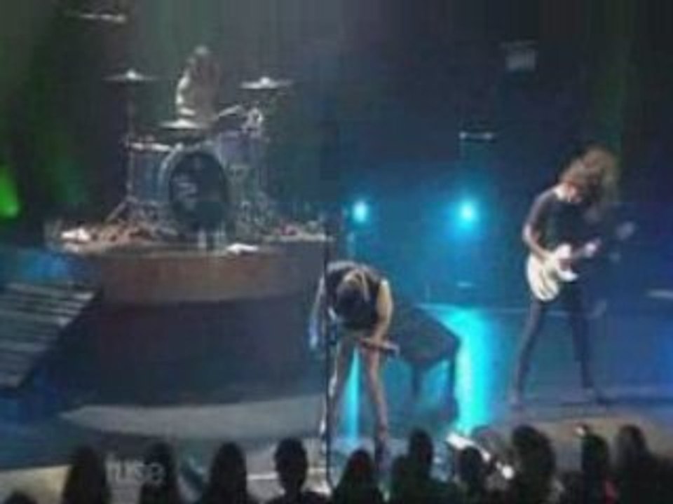 Fall Out Boy "A Little Less Sixteen Candles" Live at Chicago