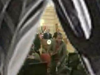Shoes of Shut Up : Targeting Georges W. Bush