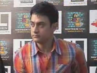 Aamir lets the audience into his private space