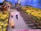 Vaaranam Aayiram - Nenjukul peidhidum video song HQ