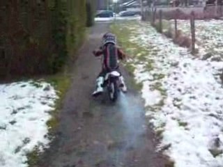 4 minute plus tard.......