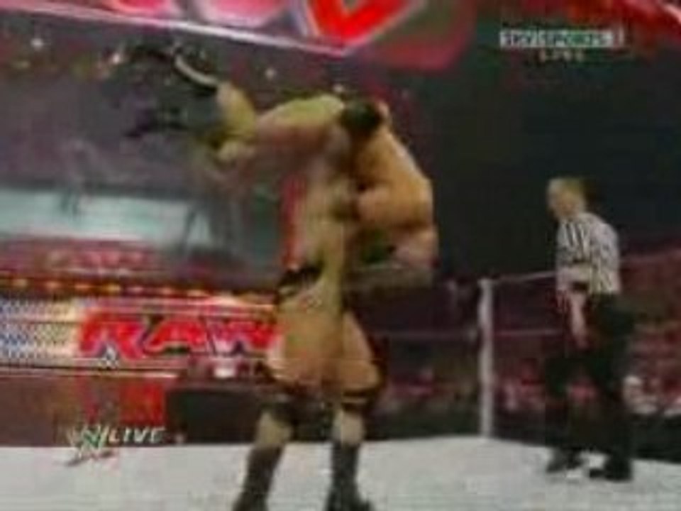 Monday Night Raw 15/12/08 Part12