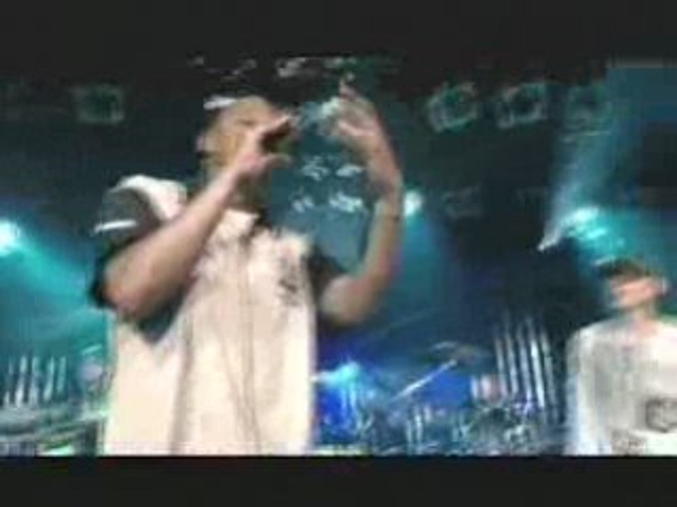 -VIDEO EXCLUSIVE!!!!- Linkin Park ft. Jayz - Numb-Encore