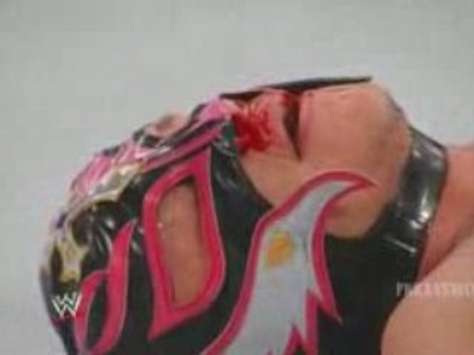 CM Punk fucks up Mysterio