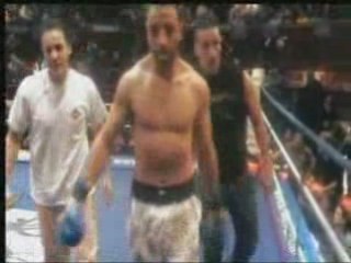 Combat Zakaria AZZOUZI KO du 11/12/08 au Cirque d'Hiver