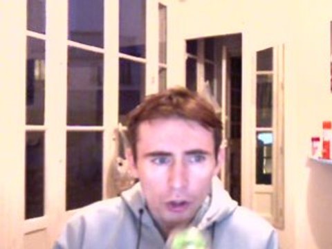 Wiwi égratigne Je voudrais la connaître