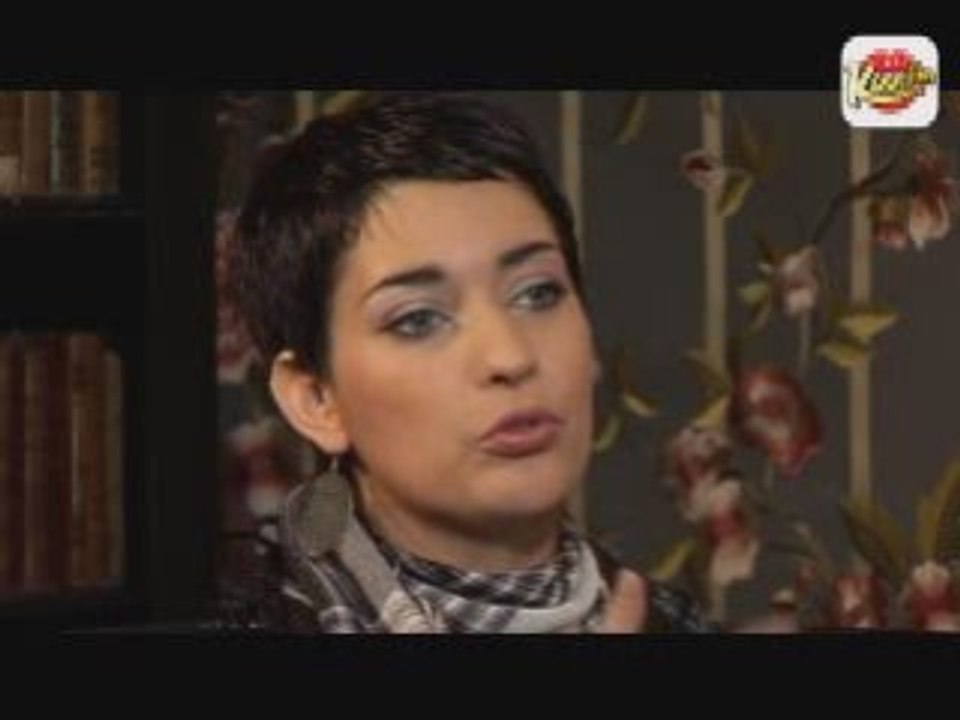 Sherifa Luna en interview pour Kiss fm