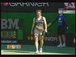 AO2006 QF Amelie Mauresmo vs Patty Schnyder P.5