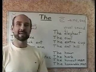 English Lesson: How to pronounce the word "The"