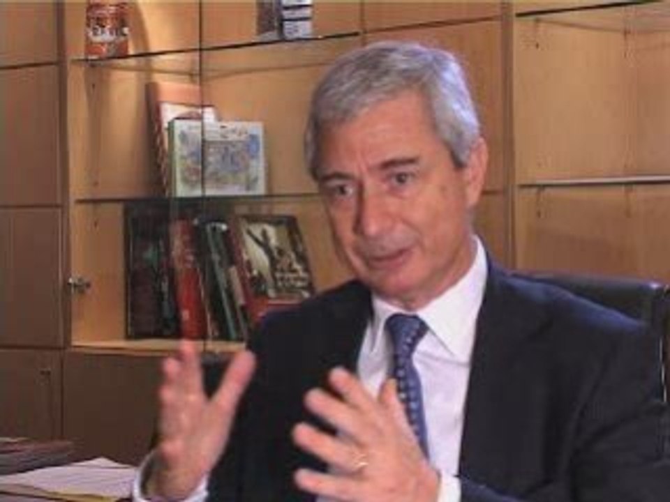 Claude Bartolone, alors Ministre délégué à la ville
