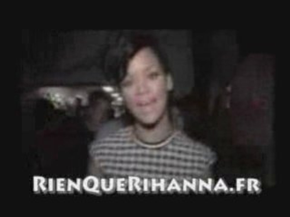 ***EXCLU*** Rihanna - Backstage Z100's Jingle Ball 2008