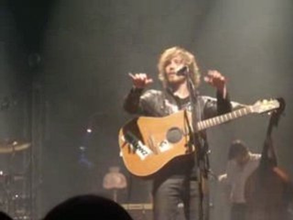 Julien Doré // Bonsoir Caen .