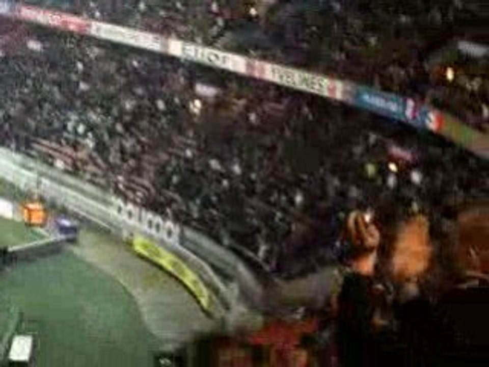 PSG Twente Joie immense à la fin du match à Boulogne