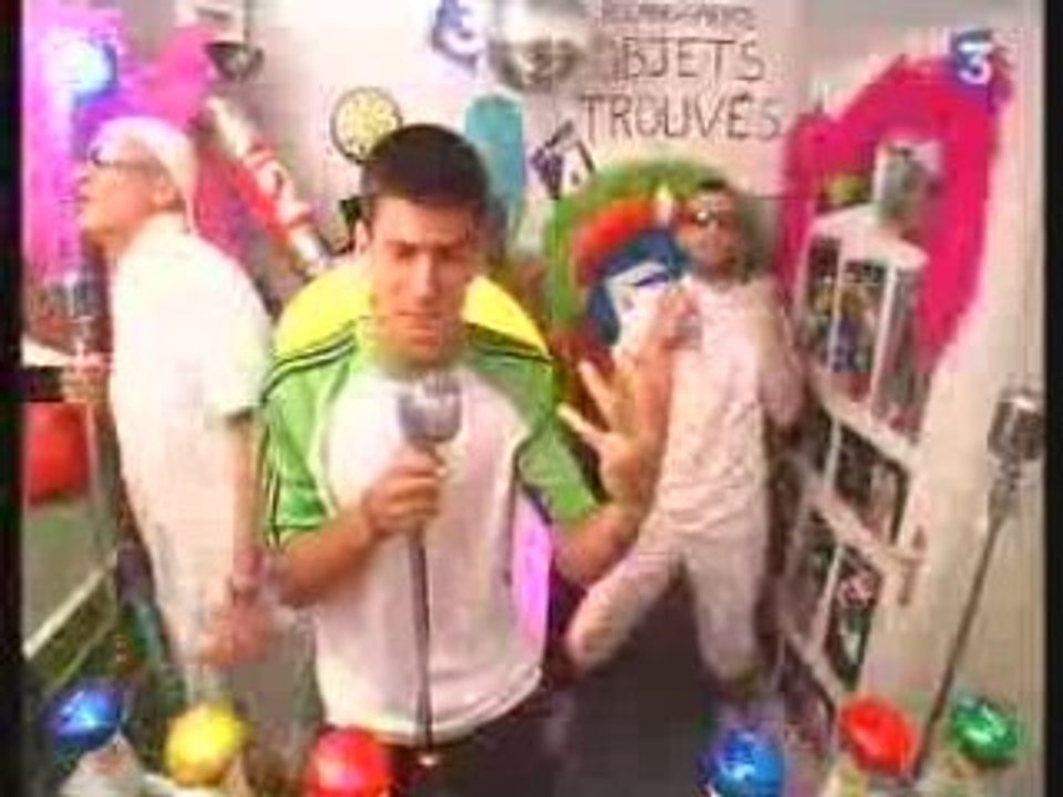 Novak Djokovic singing Will Survive