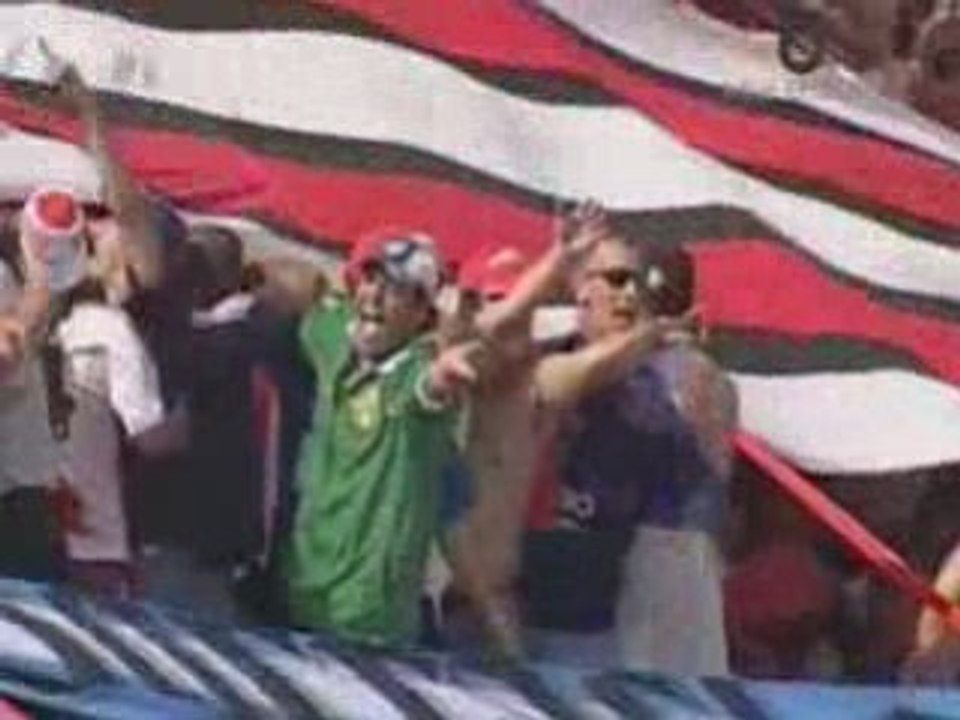 TROFEOS DE GUERRA LOS BORRACHOS DEL TABLON RIVER PLATE