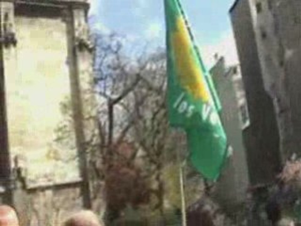 Kemi Seba aime son peuple.