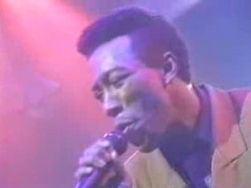 Midnight Star  .Red Roses [SoulTrain.1990]