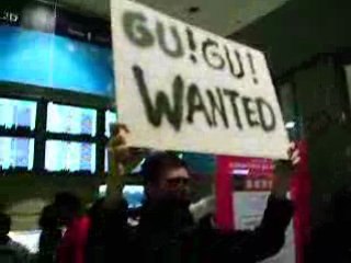 Comment Attendre La Star De "Mes Couilles Sur Ton Nez"