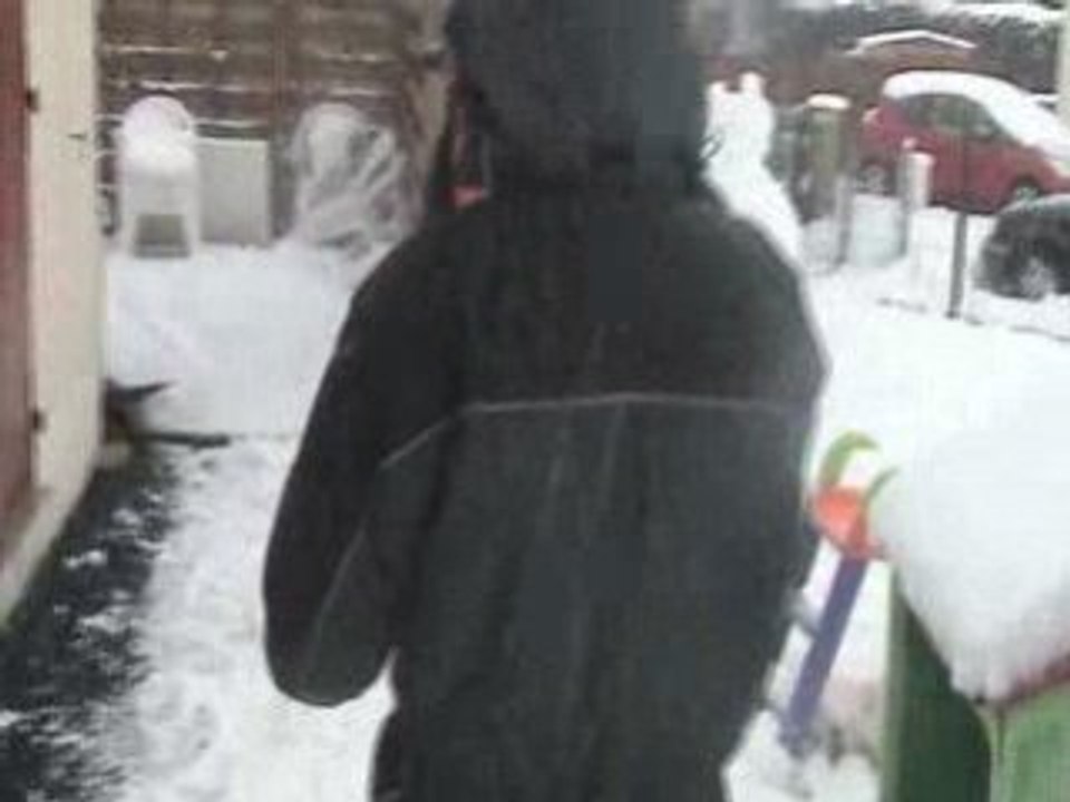 La petite chienne de ma fille avec la mienne