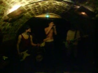 Novocaine: My moon, My Man (reprise Feist)