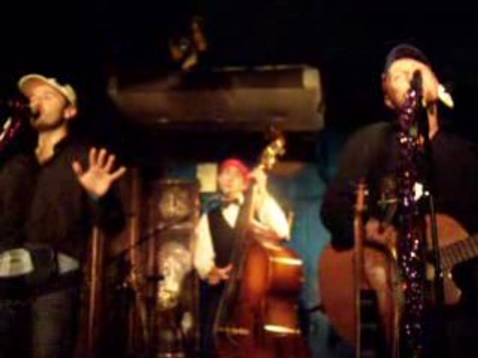 Oldelaf et monsieur D : le club des cools