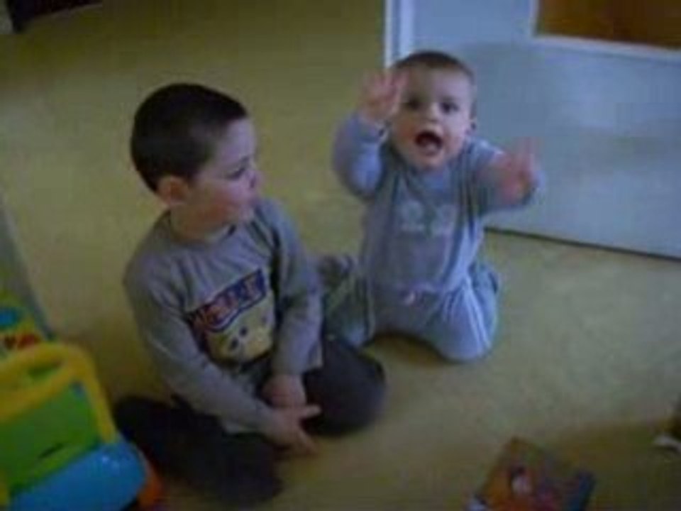 Ainsi font font font