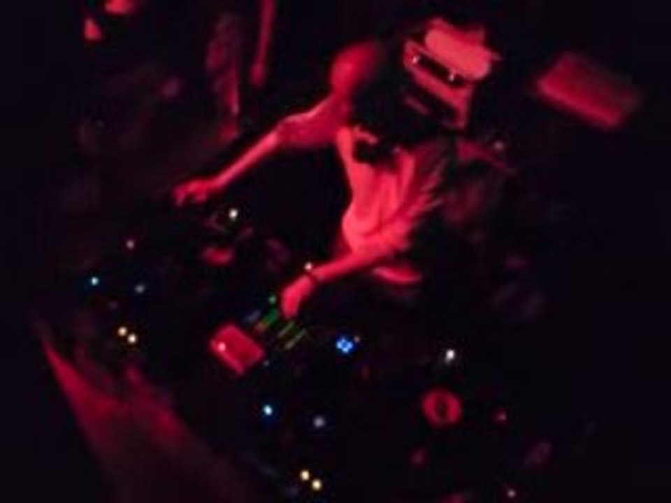 antoine alias U.F.O @ kiosk 20/12/08 à 02.25