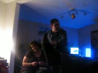 Jeu de con : Jérome est un avocat qui défend Elodie